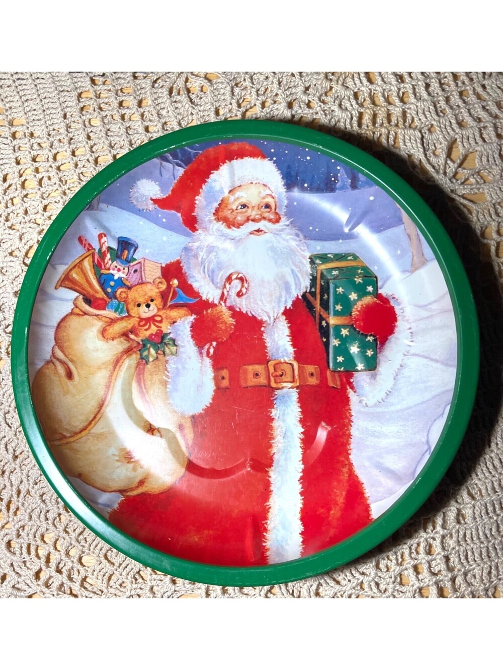Vintage Metal Santa Claus Holiday Tray 10” With Green Rim For Christmas Decor
